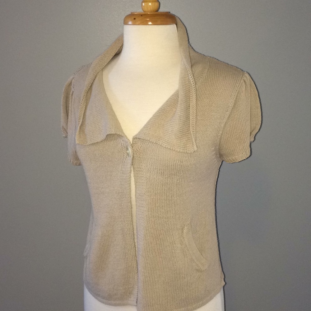 Banana Republic short sleeve cardigan